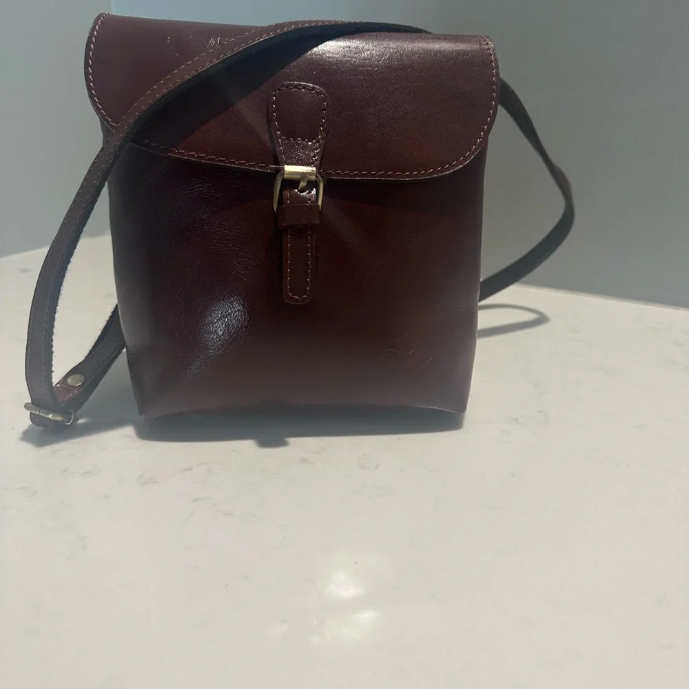 Patricia Nash Small Vatoni Brown Leather Convertible Bag/Backpack
